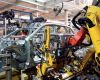<p>1 av 3 LO-tillitsvalgte frykter færre ansatte på arbeidsplassen de nærmeste årene på grunn av ny teknologi og automatisering.</p>