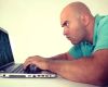 <p>Styringsretten gir arbeidsgiver anledning til å iverksette ulike kontroll- og overvåkingstiltak i virksomheten. Arbeidsgivers styringsrett er imidlertid begrenset gjennom bestemmelser i lov, forskrift, tariffavtale og gjennom ulovfestede rettsprinsipper (rettspraksis).</p>