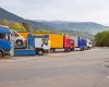 <p>Hva er «midlertidig»? Og skal utenlandske sjåfører kunne konkurrere også på innenlands transport? Kabotasje står i sentrum for en større debatt i Norge og EU.</p>